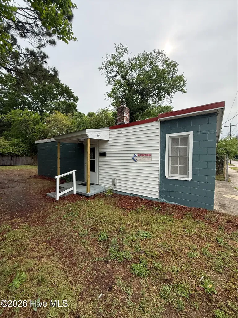 905 Nash Street E Wilson NC 27893