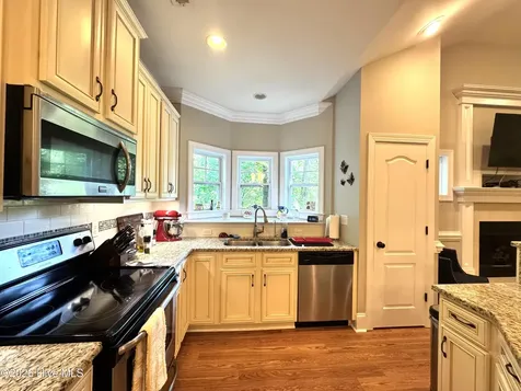 123 Vista Lane Hampstead NC 28443