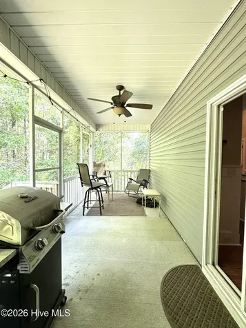 123 Vista Lane Hampstead NC 28443