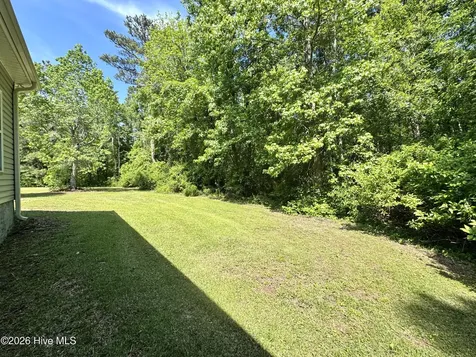 123 Vista Lane Hampstead NC 28443