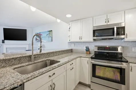 1518 S Lake Park Boulevard Carolina Beach NC 28428