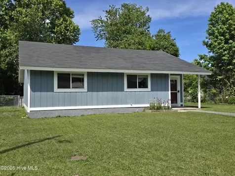504 Dennis Road Jacksonville NC 28546
