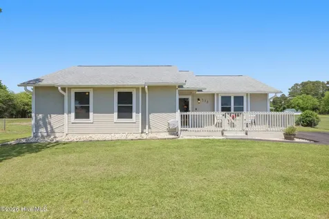 534 Waters Road Jacksonville NC 28546