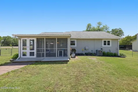 534 Waters Road Jacksonville NC 28546