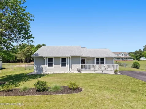 534 Waters Road Jacksonville NC 28546