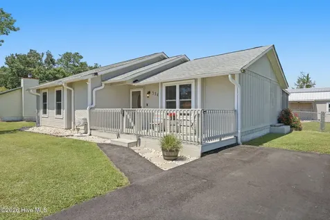 534 Waters Road Jacksonville NC 28546