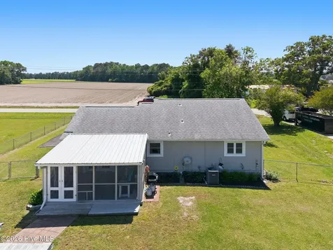 534 Waters Road Jacksonville NC 28546