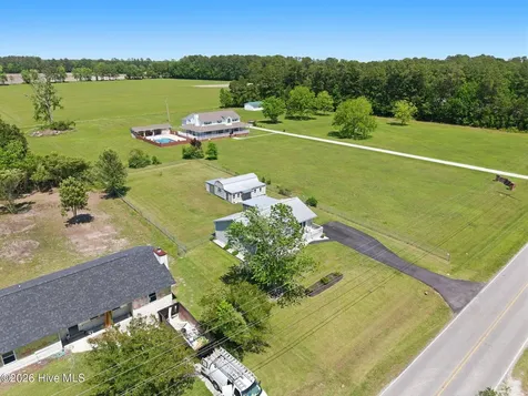 534 Waters Road Jacksonville NC 28546
