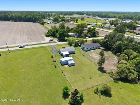 534 Waters Road Jacksonville NC 28546