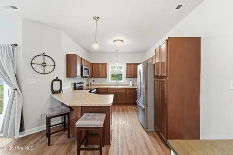 209 Shallowbag Bay Lane Jacksonville NC 28546