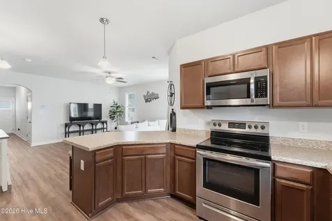 209 Shallowbag Bay Lane Jacksonville NC 28546