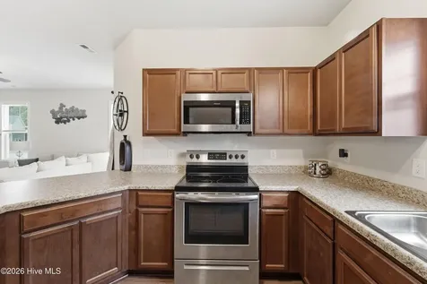 209 Shallowbag Bay Lane Jacksonville NC 28546