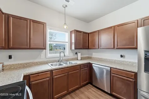 209 Shallowbag Bay Lane Jacksonville NC 28546