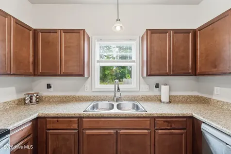 209 Shallowbag Bay Lane Jacksonville NC 28546
