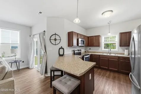 209 Shallowbag Bay Lane Jacksonville NC 28546
