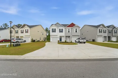 209 Shallowbag Bay Lane Jacksonville NC 28546