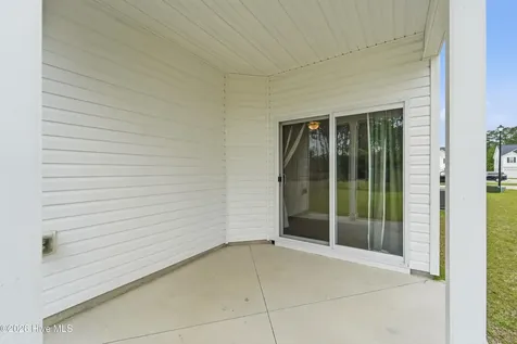 209 Shallowbag Bay Lane Jacksonville NC 28546