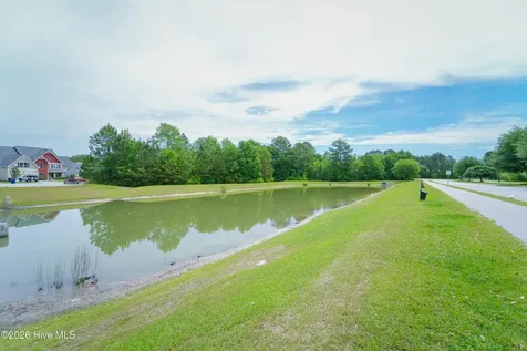 209 Shallowbag Bay Lane Jacksonville NC 28546