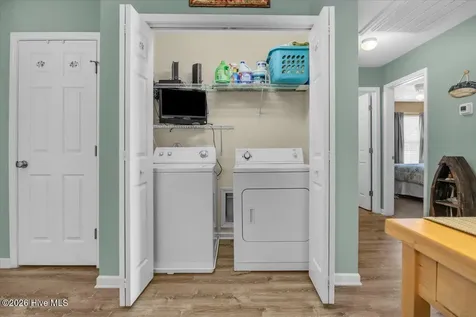 4286 River Birch Drive Southport NC 28461