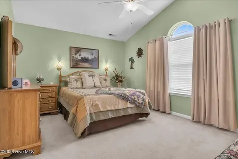 4286 River Birch Drive Southport NC 28461