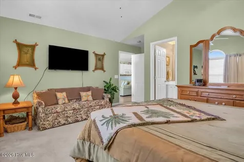 4286 River Birch Drive Southport NC 28461