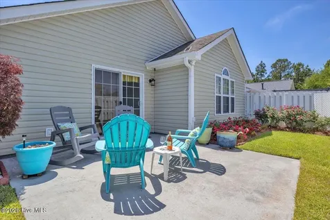 4286 River Birch Drive Southport NC 28461