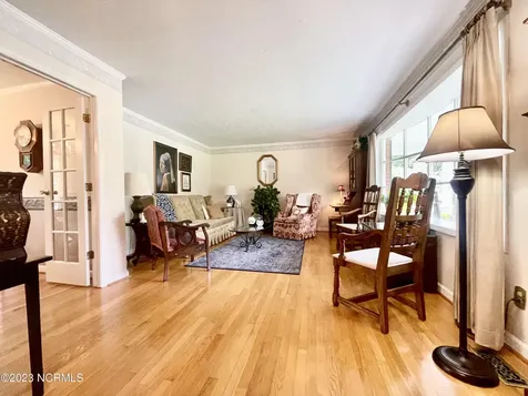 322 Forest Grove Avenue Jacksonville NC 28540
