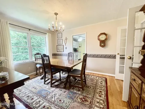 322 Forest Grove Avenue Jacksonville NC 28540