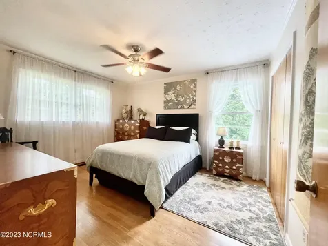 322 Forest Grove Avenue Jacksonville NC 28540