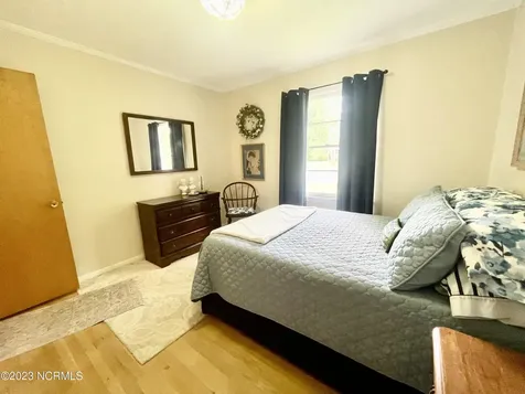 322 Forest Grove Avenue Jacksonville NC 28540