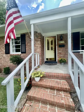 322 Forest Grove Avenue Jacksonville NC 28540