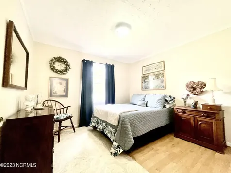 322 Forest Grove Avenue Jacksonville NC 28540