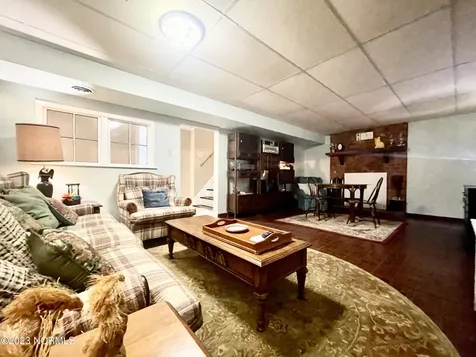 322 Forest Grove Avenue Jacksonville NC 28540