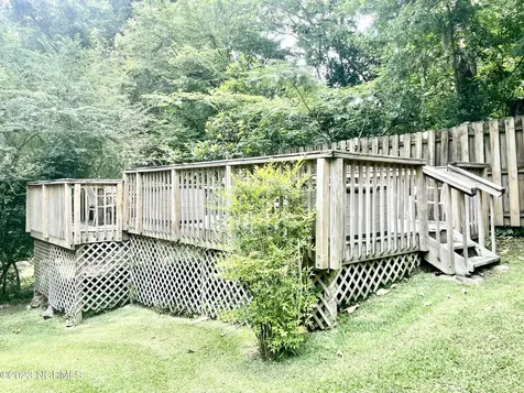 322 Forest Grove Avenue Jacksonville NC 28540