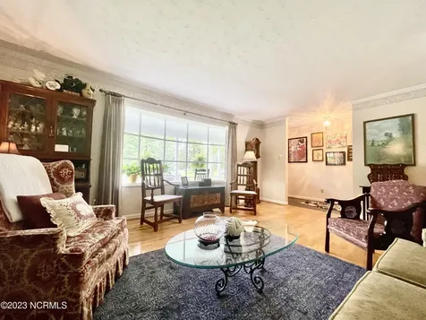 322 Forest Grove Avenue Jacksonville NC 28540