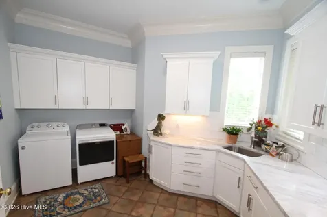 508 Chesapeake Place Greenville NC 27858