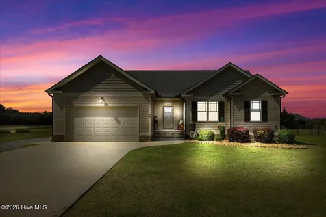 49 Sentinel Court Smithfield NC 27577