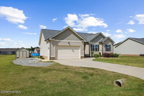 49 Sentinel Court Smithfield NC 27577