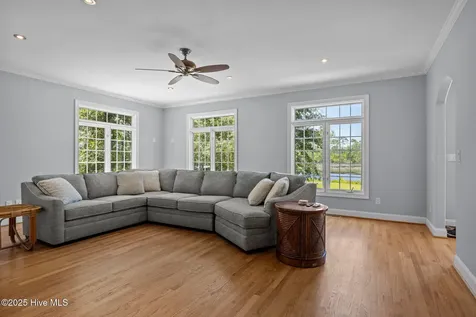 421 Old Swansboro Road Newport NC 28570