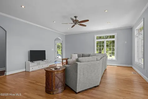 421 Old Swansboro Road Newport NC 28570