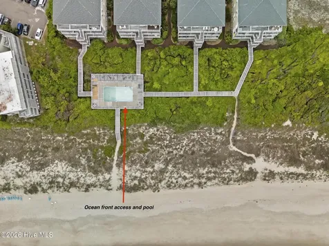 112 Oakleaf Drive Pine Knoll Shores NC 28512