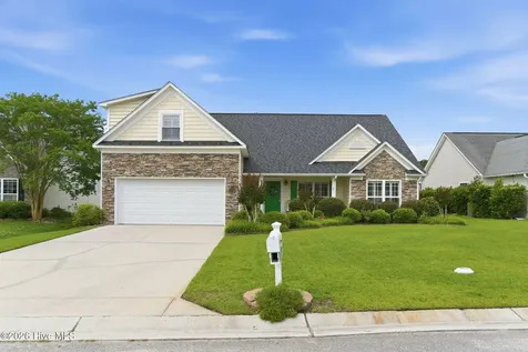 206 Heartwood Drive Hampstead NC 28443