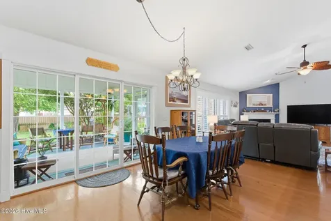 206 Heartwood Drive Hampstead NC 28443