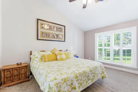 206 Heartwood Drive Hampstead NC 28443