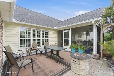 206 Heartwood Drive Hampstead NC 28443