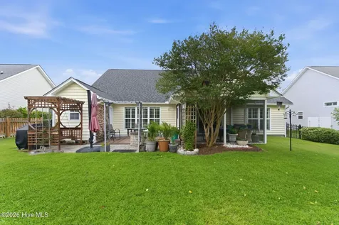 206 Heartwood Drive Hampstead NC 28443