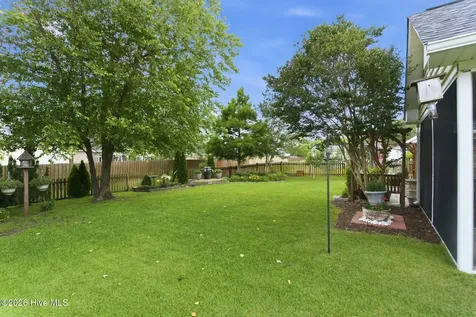 206 Heartwood Drive Hampstead NC 28443