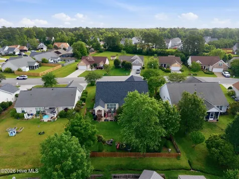 206 Heartwood Drive Hampstead NC 28443