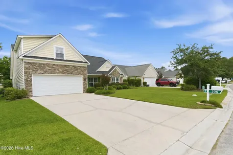 206 Heartwood Drive Hampstead NC 28443