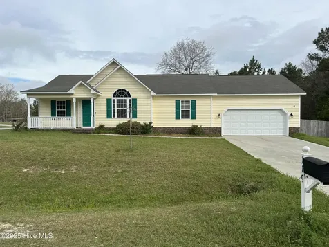 119 Sparkling Brook Way Jacksonville NC 28546